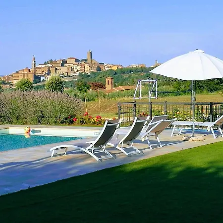 Carla Tuscany